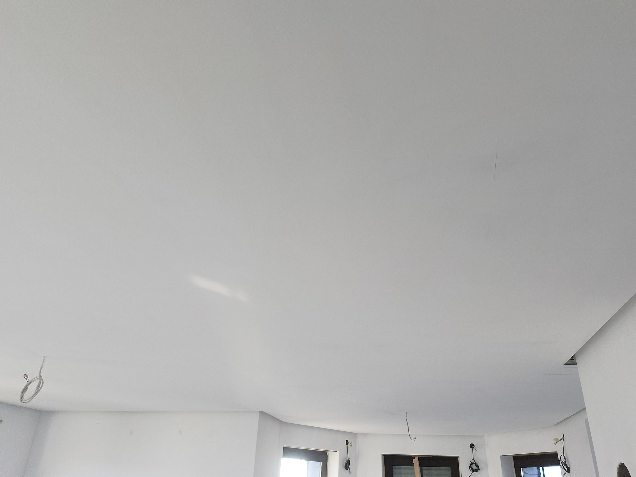 Wygładzony sufit po remoncie - Grudziądz - PK PROBUD